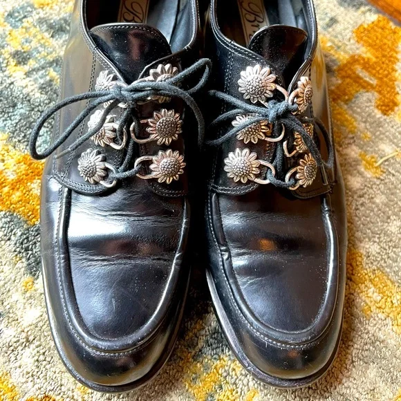 Black Italian leather oxfords - Picture 2 of 3